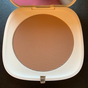 Marc Jacobs Omega Bronze in Tan-Tastic!